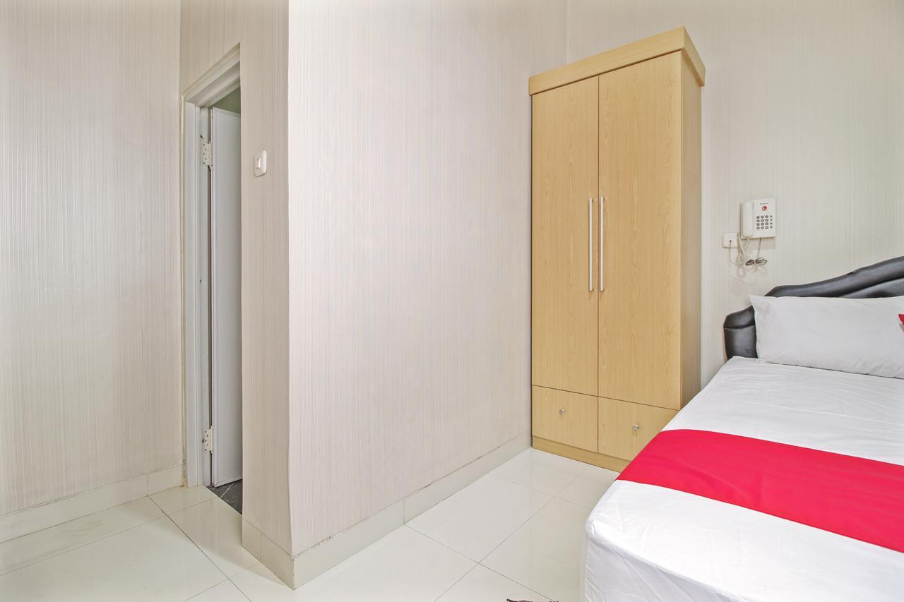 Hotel Reddoorz @ Mangga Besar 2 Yakarta Exterior foto
